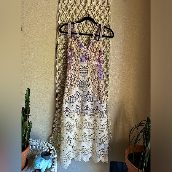 Free People Dresses & Skirts - Free People Still Life Midi Lace Dress Size 2